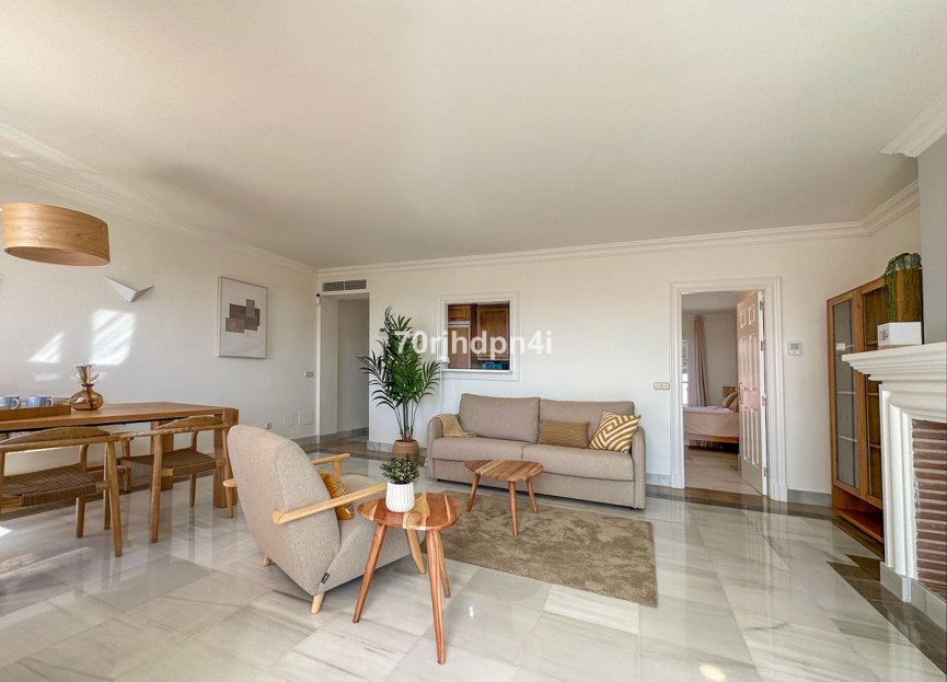 Resale - Apartment - Penthouse - Benahavís - Benahavís Centro