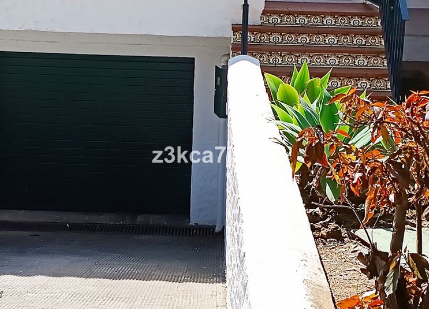 Reventa - House - Townhouse - Estepona - Estepona Centro