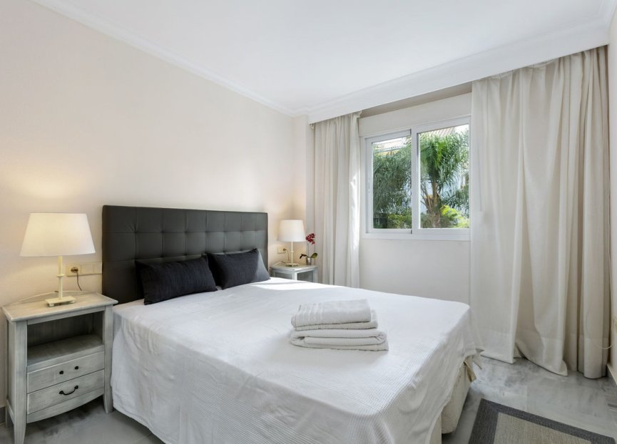 Reventa - Apartment - Middle Floor Apartment - Marbella - Nueva Andalucia