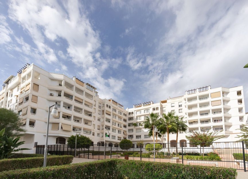 Reventa - Apartment - Middle Floor Apartment - Marbella - Nueva Andalucia