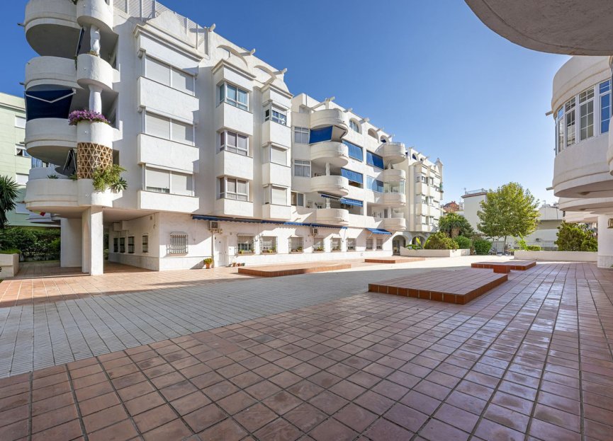 Resale - Apartment - Middle Floor Apartment - Mijas - Las Lagunas