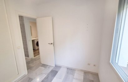 Reventa - Apartment - Middle Floor Apartment - Marbella - Nueva Andalucia