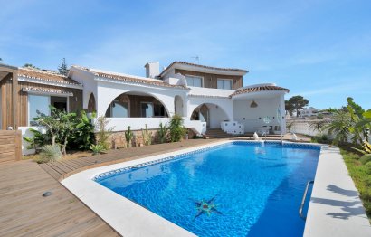 Resale - House - Detached Villa - Benalmádena - Torremuelle