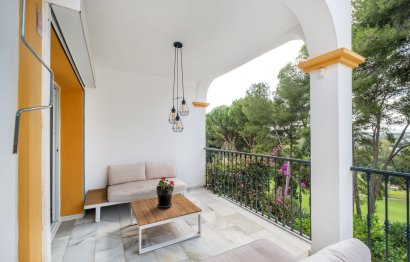 Resale - House - Townhouse - Marbella - Nueva Andalucia