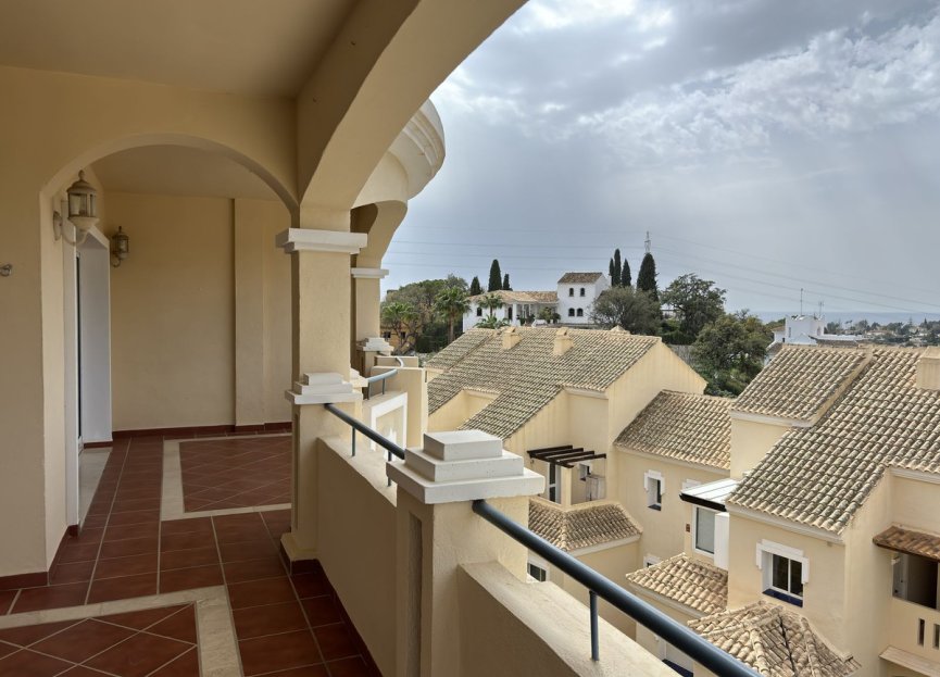 Resale - Apartment - Ground Floor Apartment - Marbella - Elviria