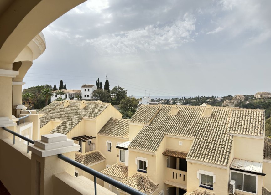 Resale - Apartment - Ground Floor Apartment - Marbella - Elviria