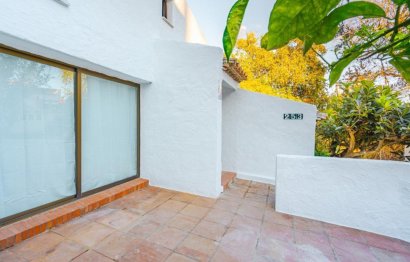 Resale - House - Semi-Detached House - Estepona - Estepona Centro