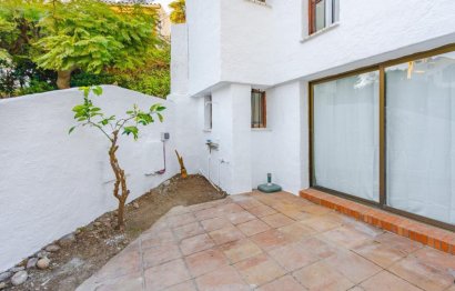 Resale - House - Semi-Detached House - Estepona - Estepona Centro