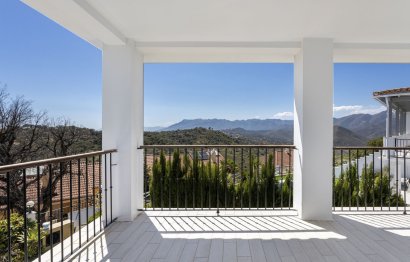 Resale - House - Semi-Detached House - Marbella - La Mairena