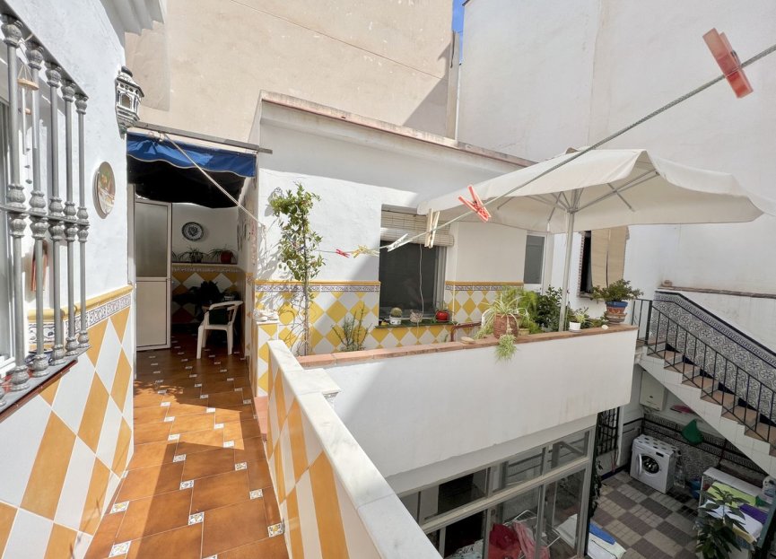 Resale - Apartment - Middle Floor Apartment - Fuengirola - Fuengirola Centro