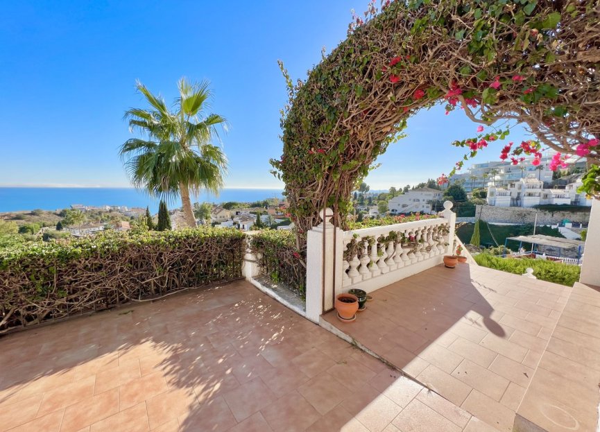 Resale - House - Detached Villa - Benalmádena - Benalmadena Centro