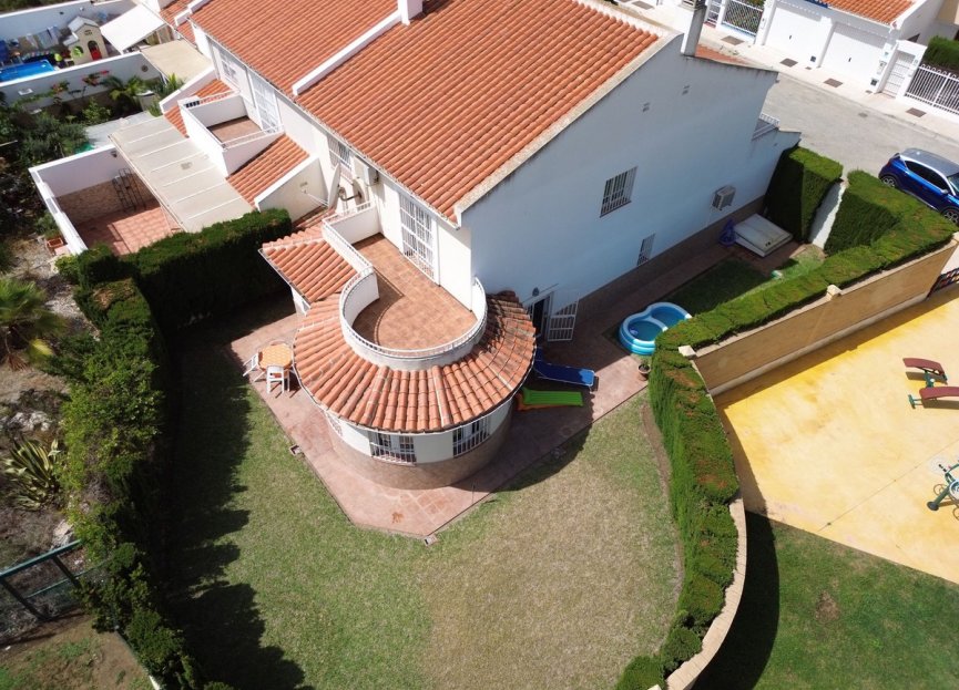 Resale - House - Townhouse - Fuengirola - Fuengirola Centro