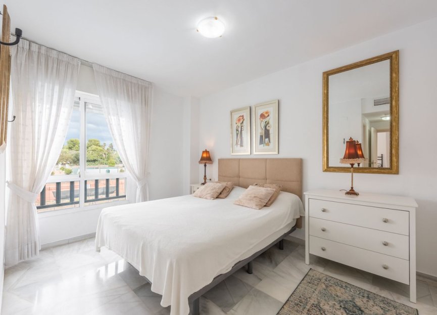 Reventa - Apartment - Middle Floor Apartment - Marbella - Nueva Andalucia