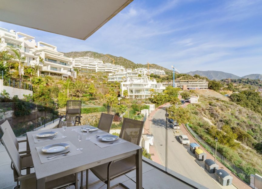 Resale - Apartment - Middle Floor Apartment - Marbella