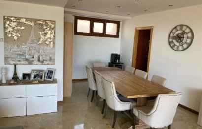 Resale - Apartment - Ground Floor Apartment - Marbella - Altos de los Monteros