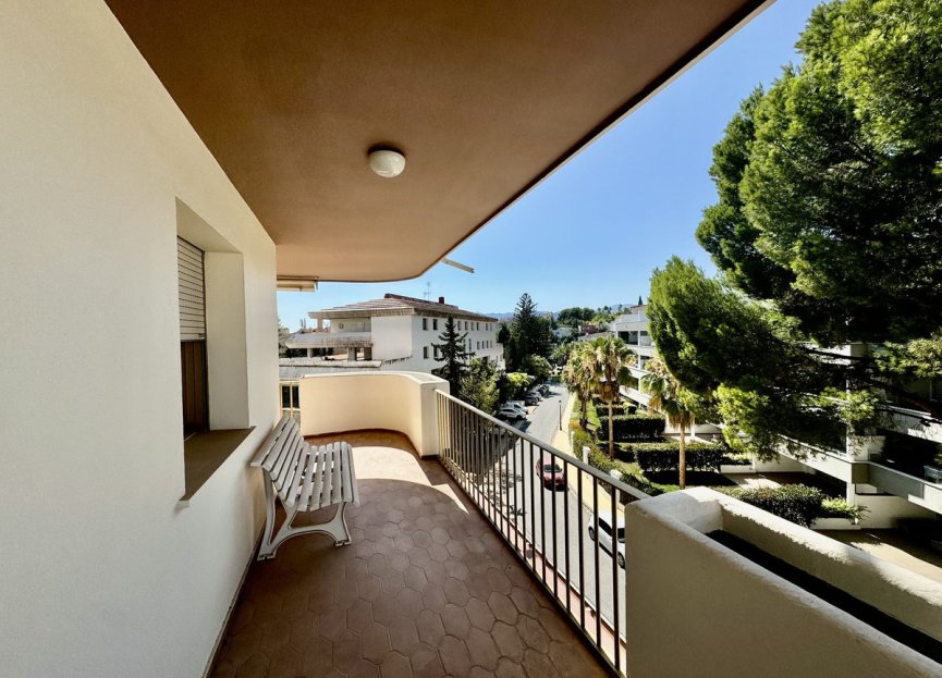 Reventa - Apartment - Middle Floor Apartment - Marbella - Nueva Andalucia