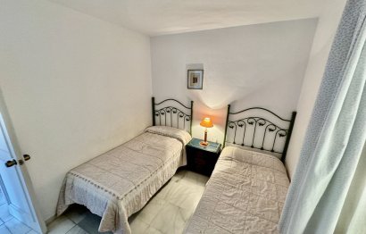 Resale - Apartment - Middle Floor Apartment - Marbella - Nueva Andalucia