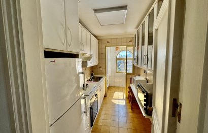 Resale - Apartment - Middle Floor Apartment - Marbella - Nueva Andalucia