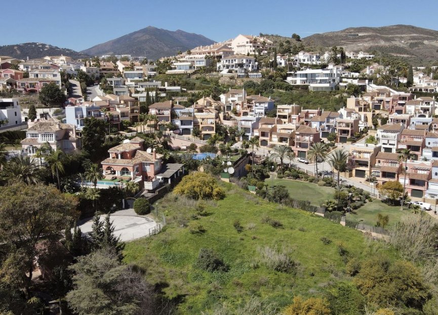 Resale - Plot - Residential Plot - Marbella - Nueva Andalucia