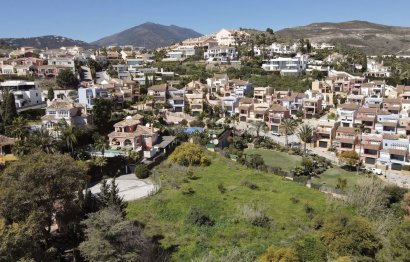 Resale - Plot - Residential Plot - Marbella - Nueva Andalucia