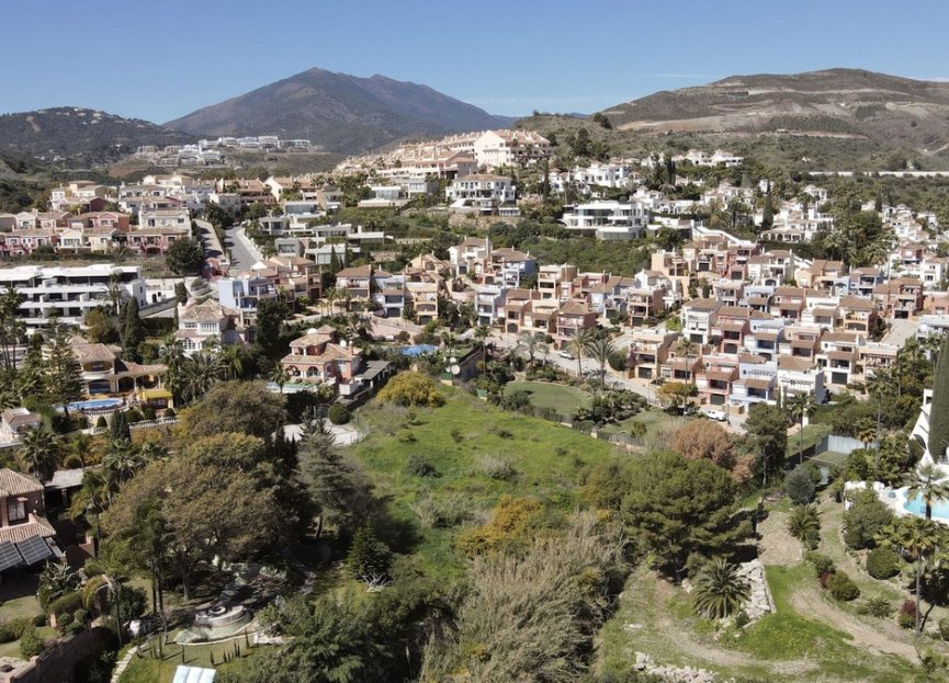 Resale - Plot - Residential Plot - Marbella - Nueva Andalucia