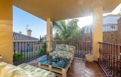 Reventa - House - Detached Villa - Benalmádena - Benalmadena Centro