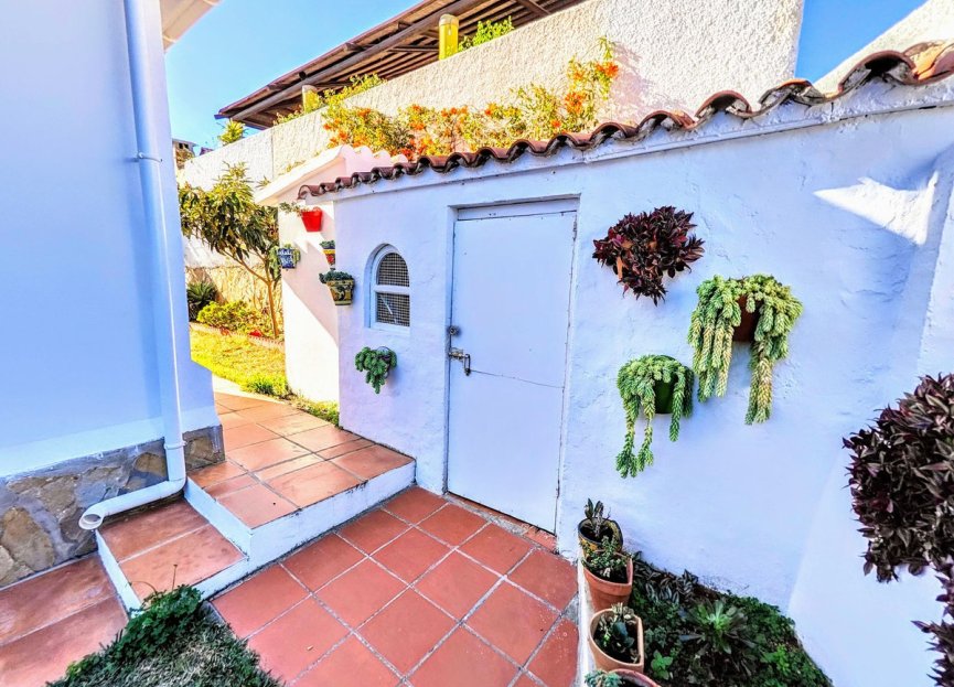 Reventa - House - Detached Villa - Benalmádena - Benalmadena Costa