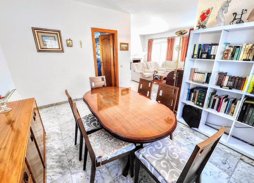 Resale - House - Detached Villa - Benalmádena - Benalmadena Costa