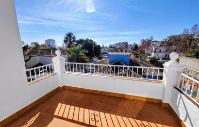 Resale - House - Detached Villa - Benalmádena - Benalmadena Costa