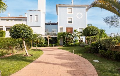 Resale - Apartment - Penthouse - Estepona - Estepona Centro