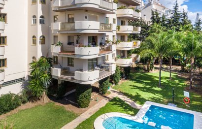 Resale - Apartment - Middle Floor Apartment - Marbella - Nueva Andalucia