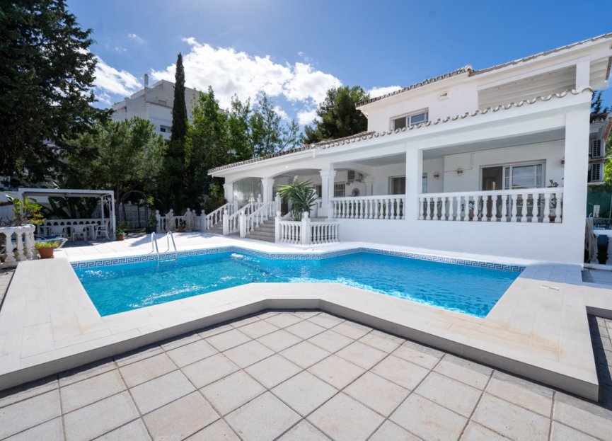 Reventa - House - Detached Villa - Marbella - Nueva Andalucia