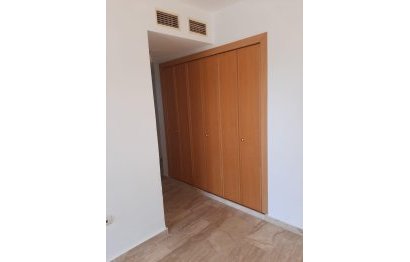 Resale - Apartment - Middle Floor Apartment - Marbella - Guadalmina Alta