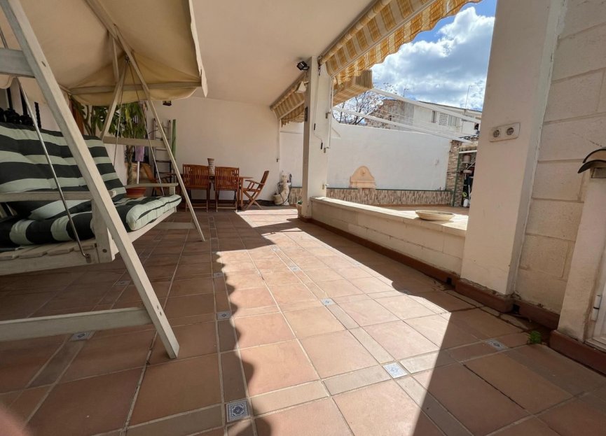 Resale - House - Semi-Detached House - Marbella - Nueva Andalucia