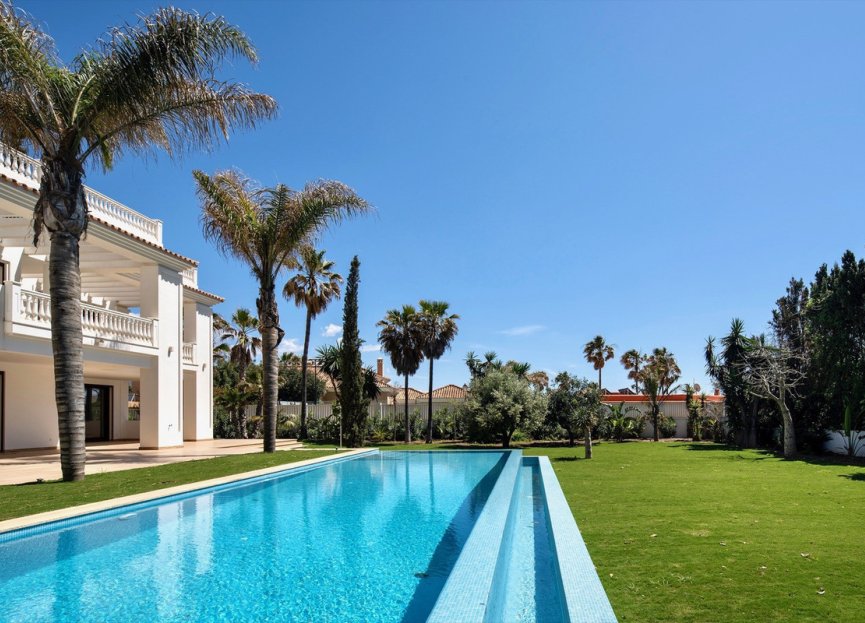 Reventa - House - Detached Villa - Estepona - Estepona Centro