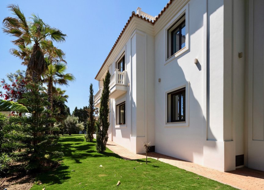 Reventa - House - Detached Villa - Estepona - Estepona Centro