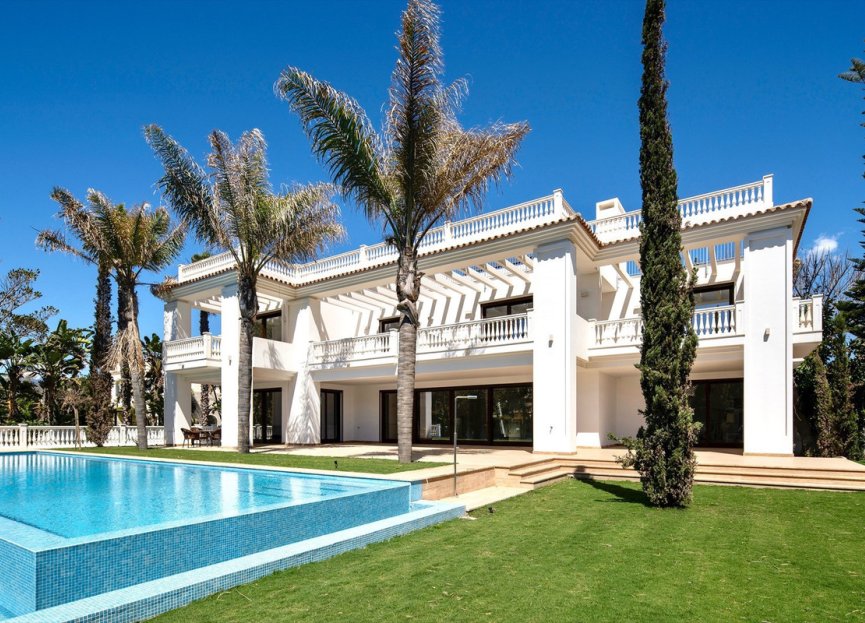 Reventa - House - Detached Villa - Estepona - Estepona Centro