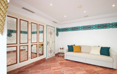 Resale - House - Detached Villa - Marbella - The Golden Mile