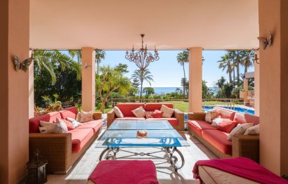 Resale - House - Detached Villa - Estepona - Estepona Centro