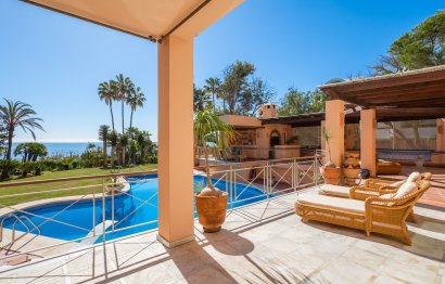 Resale - House - Detached Villa - Estepona - Estepona Centro