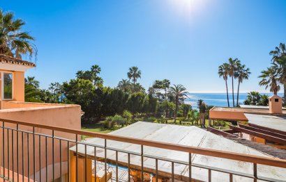 Resale - House - Detached Villa - Estepona - Estepona Centro