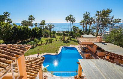 Resale - House - Detached Villa - Estepona - Estepona Centro