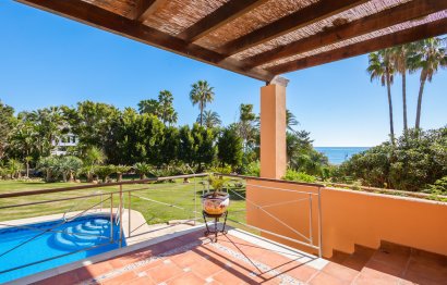 Resale - House - Detached Villa - Estepona - Estepona Centro