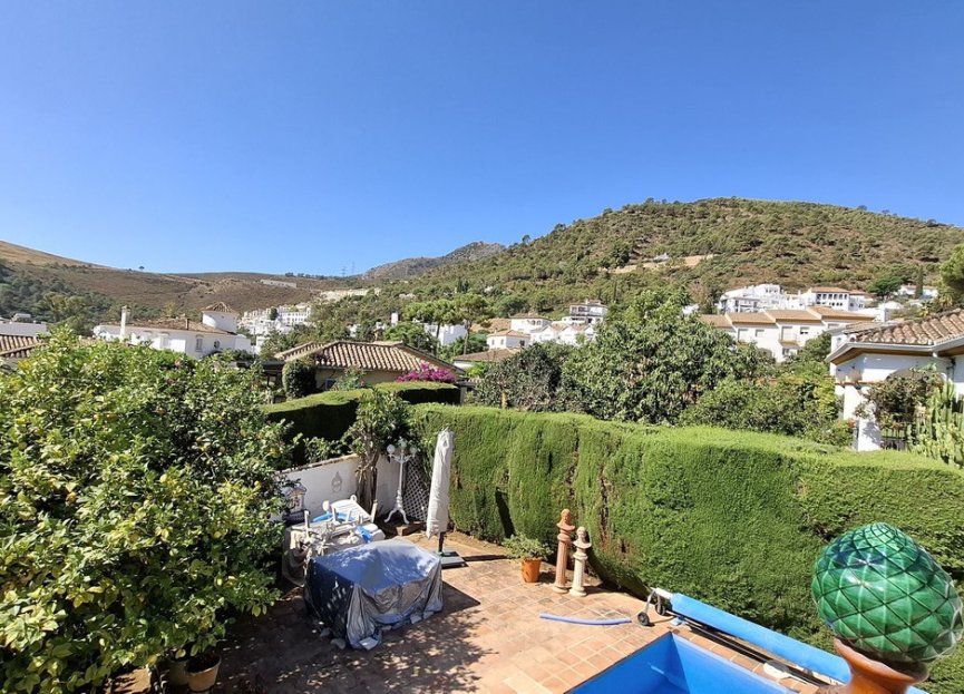 Resale - House - Detached Villa - Benahavís - Benahavís Centro