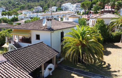 Resale - House - Detached Villa - Benahavís - Benahavís Centro