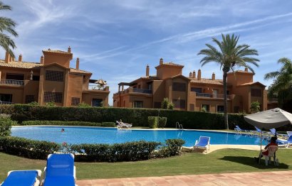 Reventa - Apartment - Middle Floor Apartment - Estepona - Estepona Centro