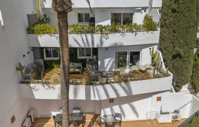 Resale - Apartment - Middle Floor Apartment - Marbella - Nueva Andalucia