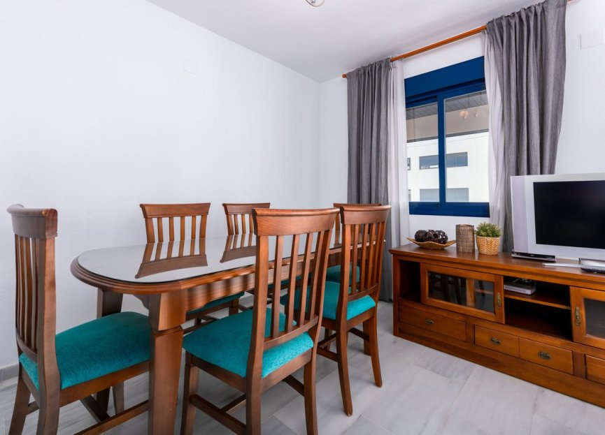 Reventa - Apartment - Middle Floor Apartment - Estepona - Estepona Centro