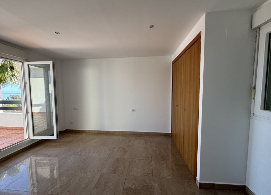 Resale - Apartment - Penthouse Duplex - Manilva - La Duquesa