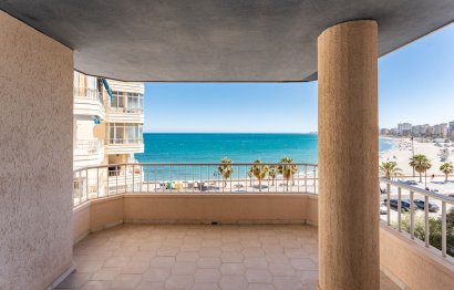 Resale - Apartment - Middle Floor Apartment - Fuengirola - Fuengirola Centro